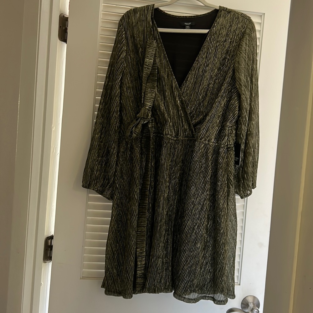 Simply Vera Wang Party Dress
